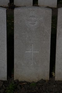 Lijssenthoek Military Cemetery - Brown, G C